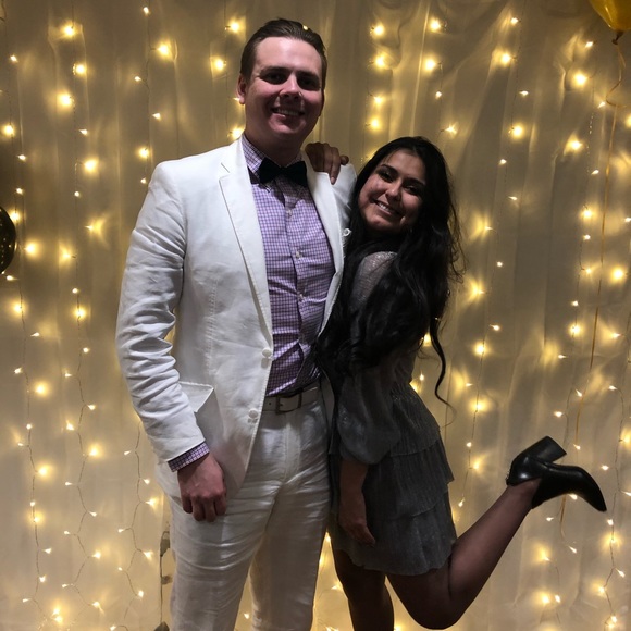 Meet your Posher, Myra - Picture 1 of 1